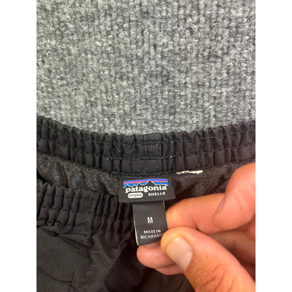 Patagonia Baggies Shorts Mens Medium Black 5 Inch Inseam NetPlus Shells - Picture 2 of 7